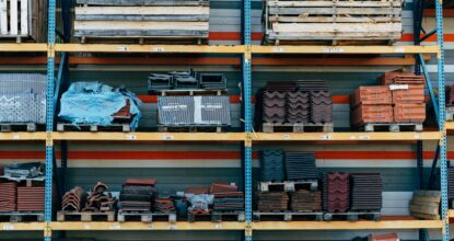 Stockage de matériaux de construction récupérés pour réemploi