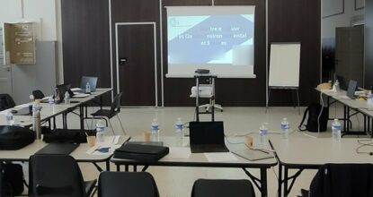 Salle de formation CDF Formations pendant une session Clauses environnementales et sociales dans les marchés publics